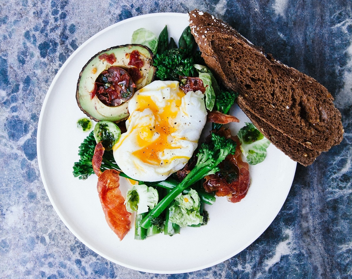 Micul dejun – cea mai importantă masă. Ce oferă restaurantele din București