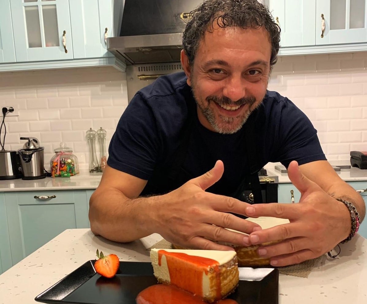 #RețeteDeChef: Cheesecake cu aromă de lămâie, de la Sorin Bontea