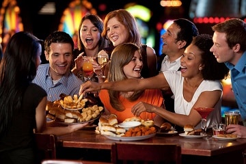 Cum să atragi clienți în restaurant în orele cu trafic scăzut