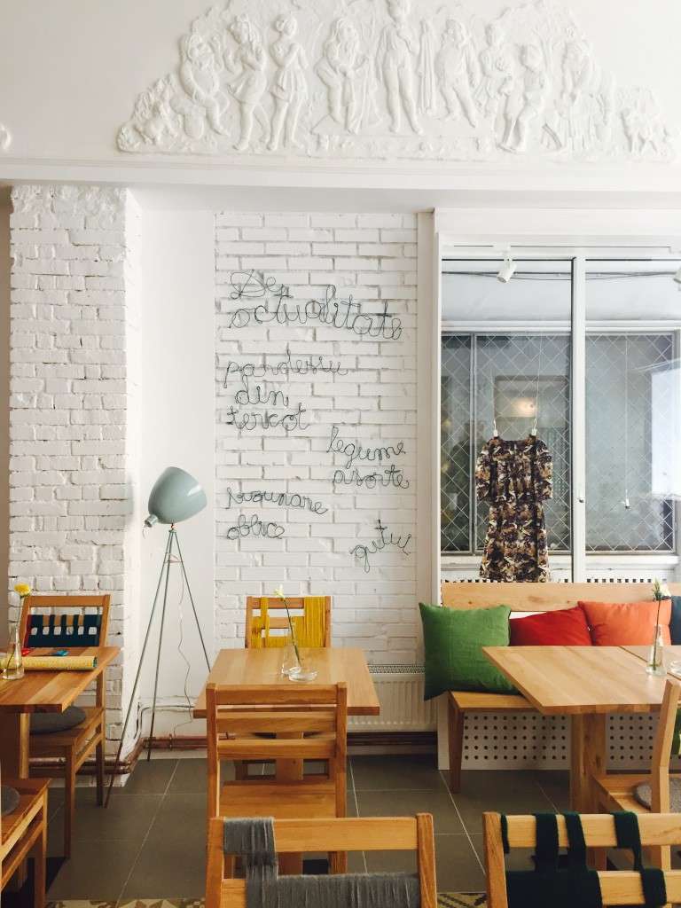 Un nou concept in lumea restaurantelor: Victoriei 18, restaurant vitrina