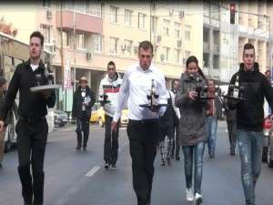 Castigatorii Intrecerii Ospatarilor – “Course des Garcons de Cafe”