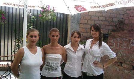 La Livada cu Visini mai bine mancati direct din copac