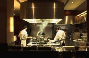 Cooperare in industria ospitalitatii