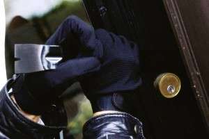 Canadienii ii obliga prin lege pe patroni sa nu bage mana in tipsuri