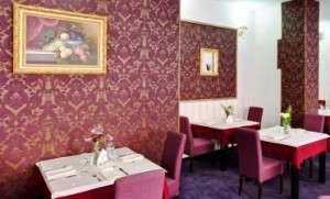 Un nou restaurant italian, Stradivari