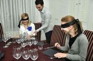 Blind Dinner la Secreto