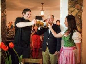 S-a deschis o berarie germana mare in Regie