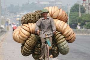 Cum sa bagi 7 mese intr-un loc in care nu pot incapea 6 mese