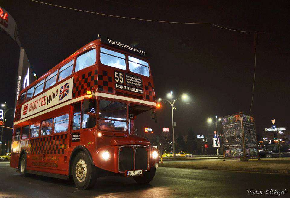 Degustare de vinuri in autobuzul londonez