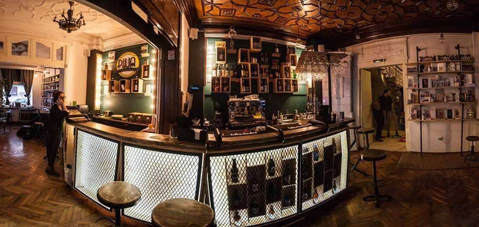 9 locuri unde poti sa bei vin fiert in Bucuresti