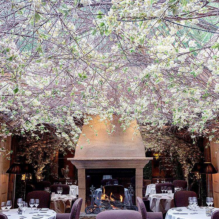 romantic restaurant clos maggiore