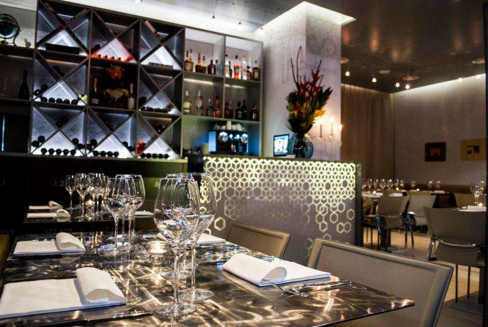 interiorul restaurantului the Artist Bucuresti