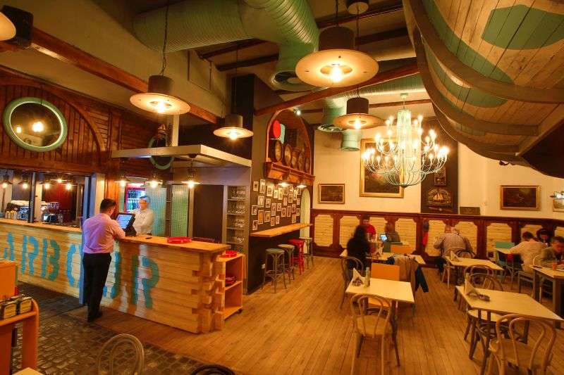 The Harbour – un design nou, mai viu, mai colorat, si un meniu nou