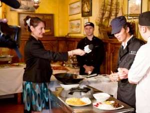 Wu Xing isi extinde afacerea de la take-away la restaurante