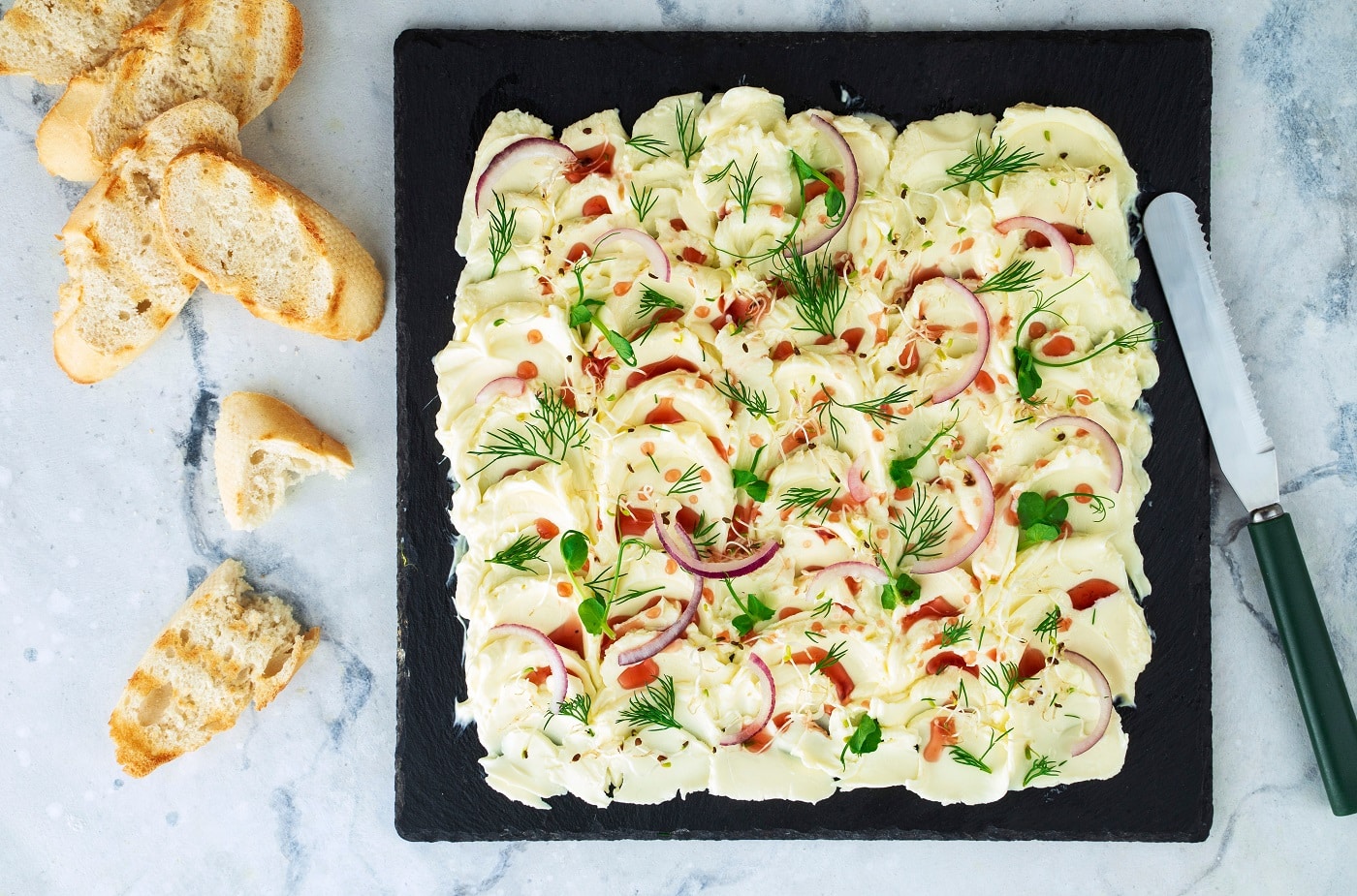 Care-i treaba cu butter boards? Cum se fac și de ce sunt peste tot?