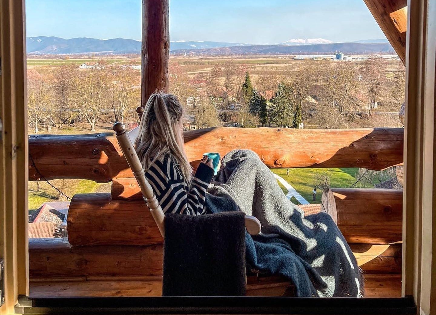 Cuibușor de nebunii: 10 destinații super romantice din România