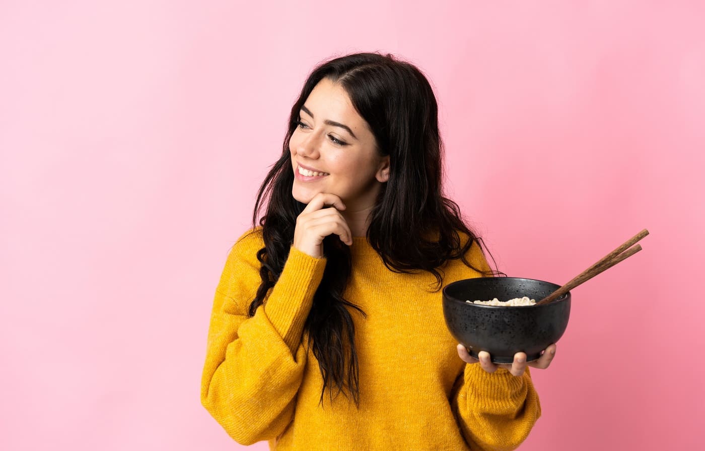 Fan mâncare asiatică? Descoperă 10 tipuri de noodles asiatici și la ce se folosește fiecare