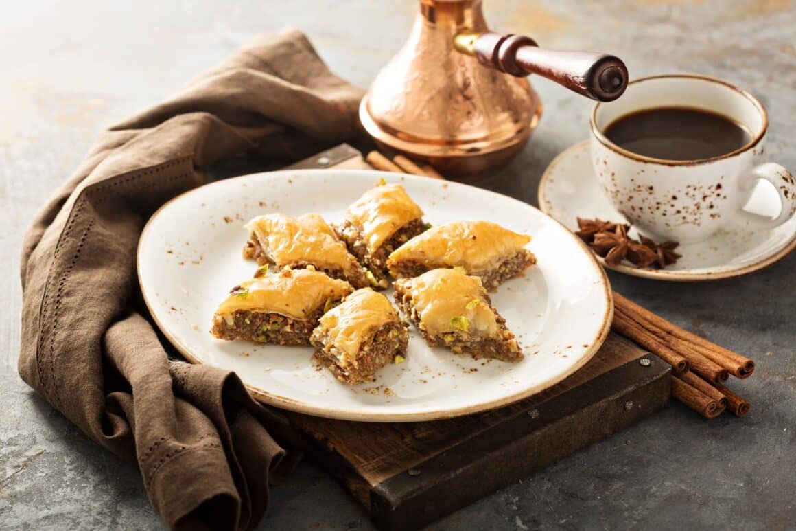 Baklava, desert turcesc tradițional, musai de mâncat la Istanbul