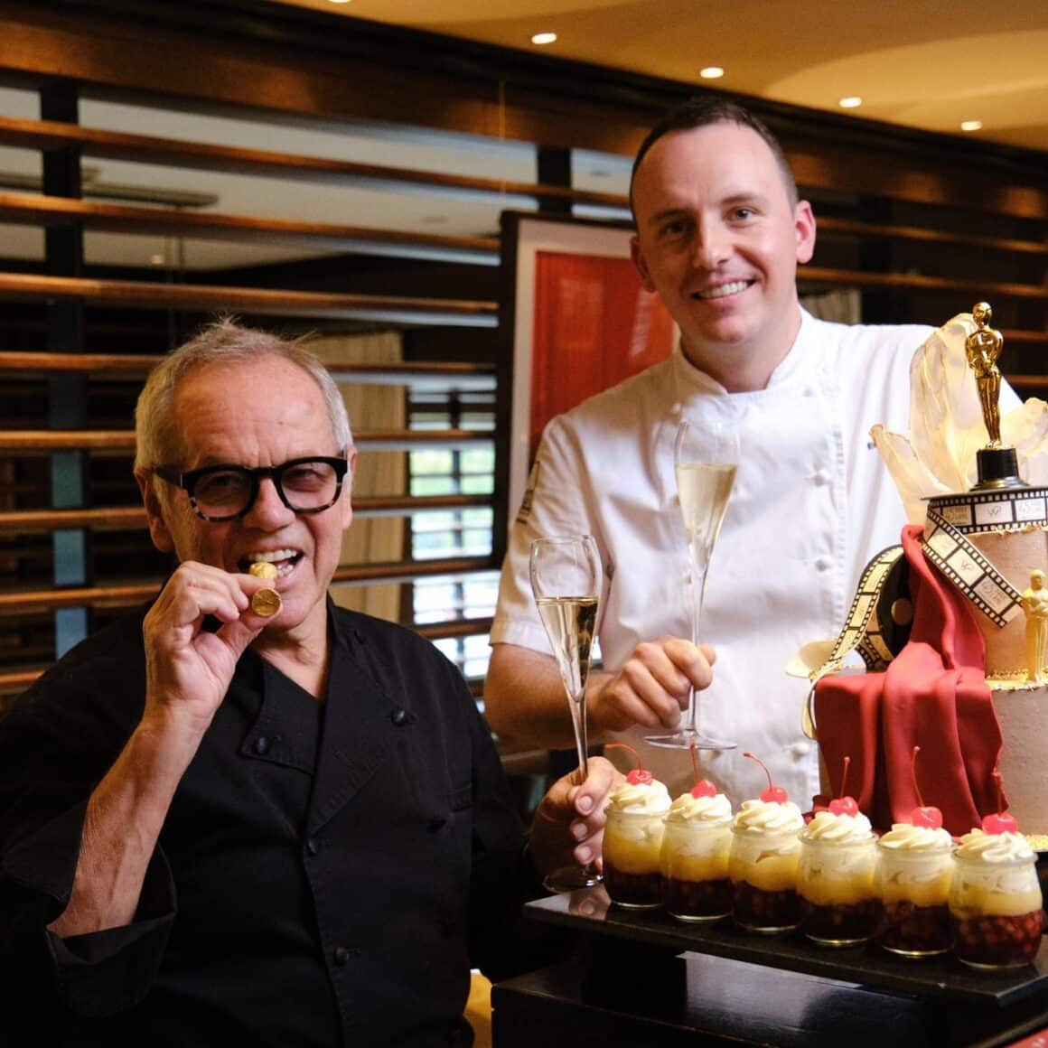Wofgang Puck si Elliott Grover, cei 2 chefi care u pregatit meniurile pentru petrecerea de la Oscaruri 2023