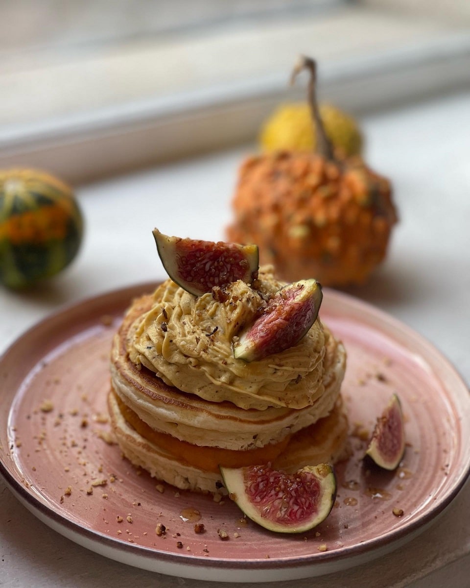 clatite americane cu smochine de la Maison des Crepes, loc unde mâncăm clătite bune în București