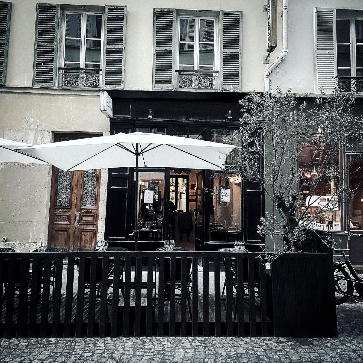 terasa RESTAURANTULui SEB'ON, restaurante din PAris