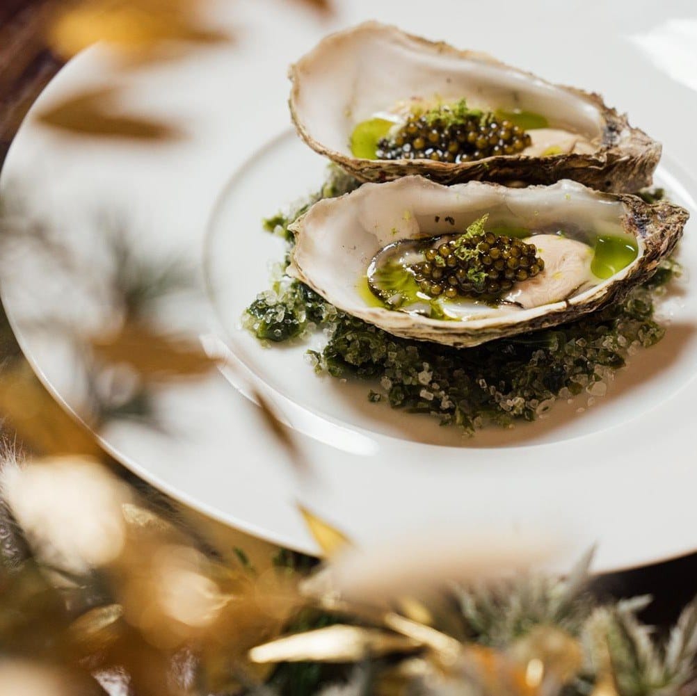 O PORTIE DE STRIDII GATITA SERVITE IN RESTAURANTUL DROUANT. restaurante din Paris aproape de atracíile turistice.