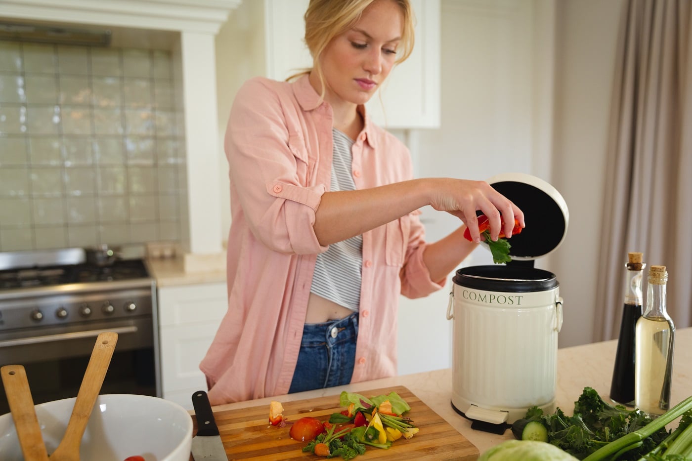 Cum să faci compost acasă, din resturile de la bucătărie