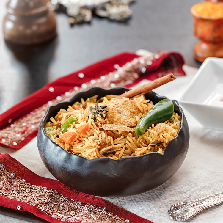Pui biryani de la Mumbai Food București