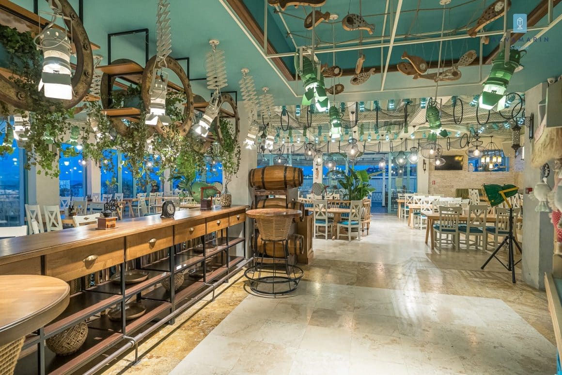 interiorul de la Acvamarin 2 mai. Cherhanale de pe litoralul românesc