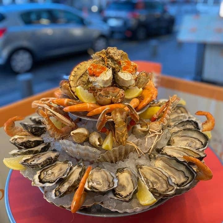 platou cu fructe de mare la restaurant Cafe de Turin, Nisa