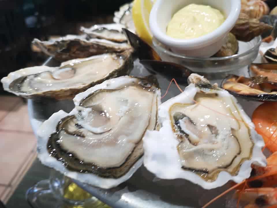 stridii la restaurant Cafe de Turin unde să mănânci în vacanță la Nisa