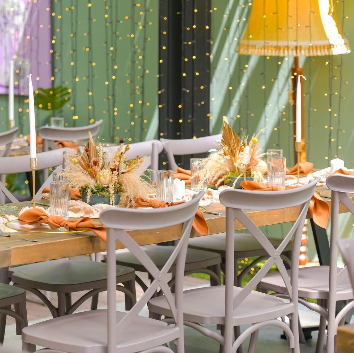 masa decorata festiv la Gspot sufrageria