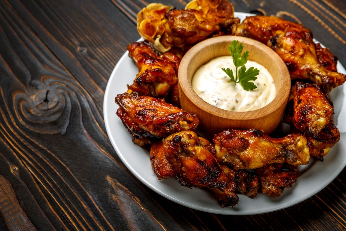 Aripioare picante – La tigaie/La cuptor. Cum să faci cele mai bune aripioare picante