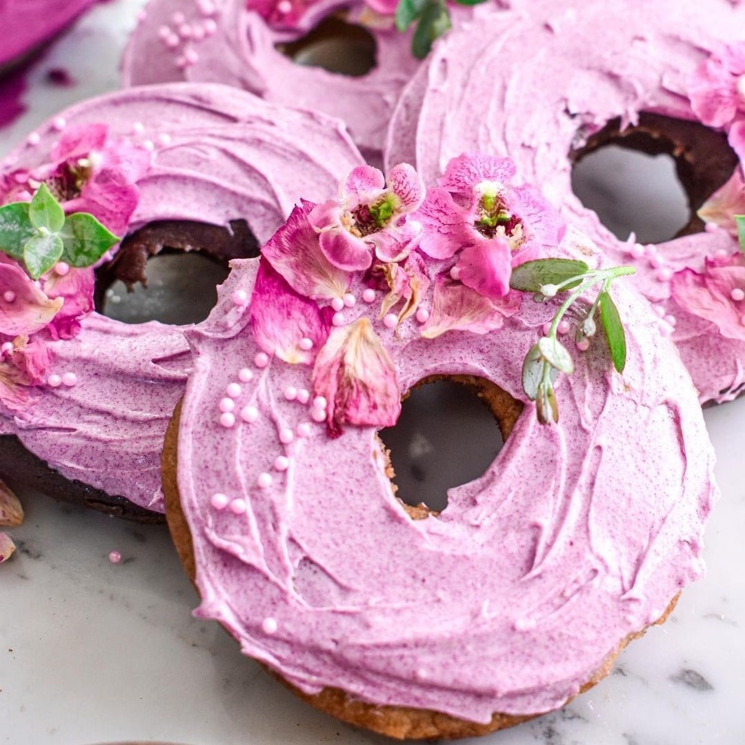 gogosi roz. Barbie mâncare