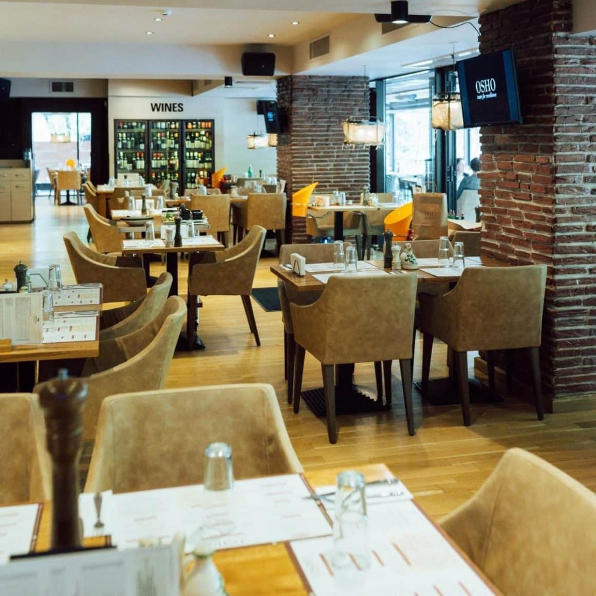 interorul restaurantului Osho Bucuresti