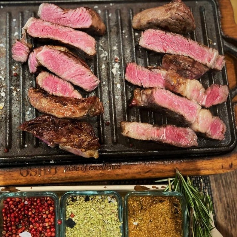 friputra de vita gatita perfect la Osho București