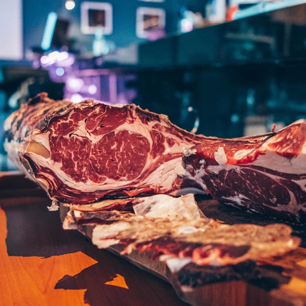  Tomahawk crud de vita de la Ferma Baciu