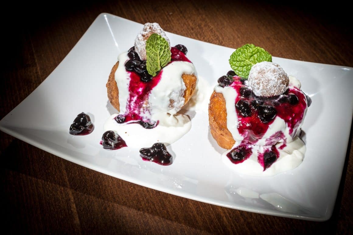 desert traditional romanesc de la Cuptorul cu Lemne,