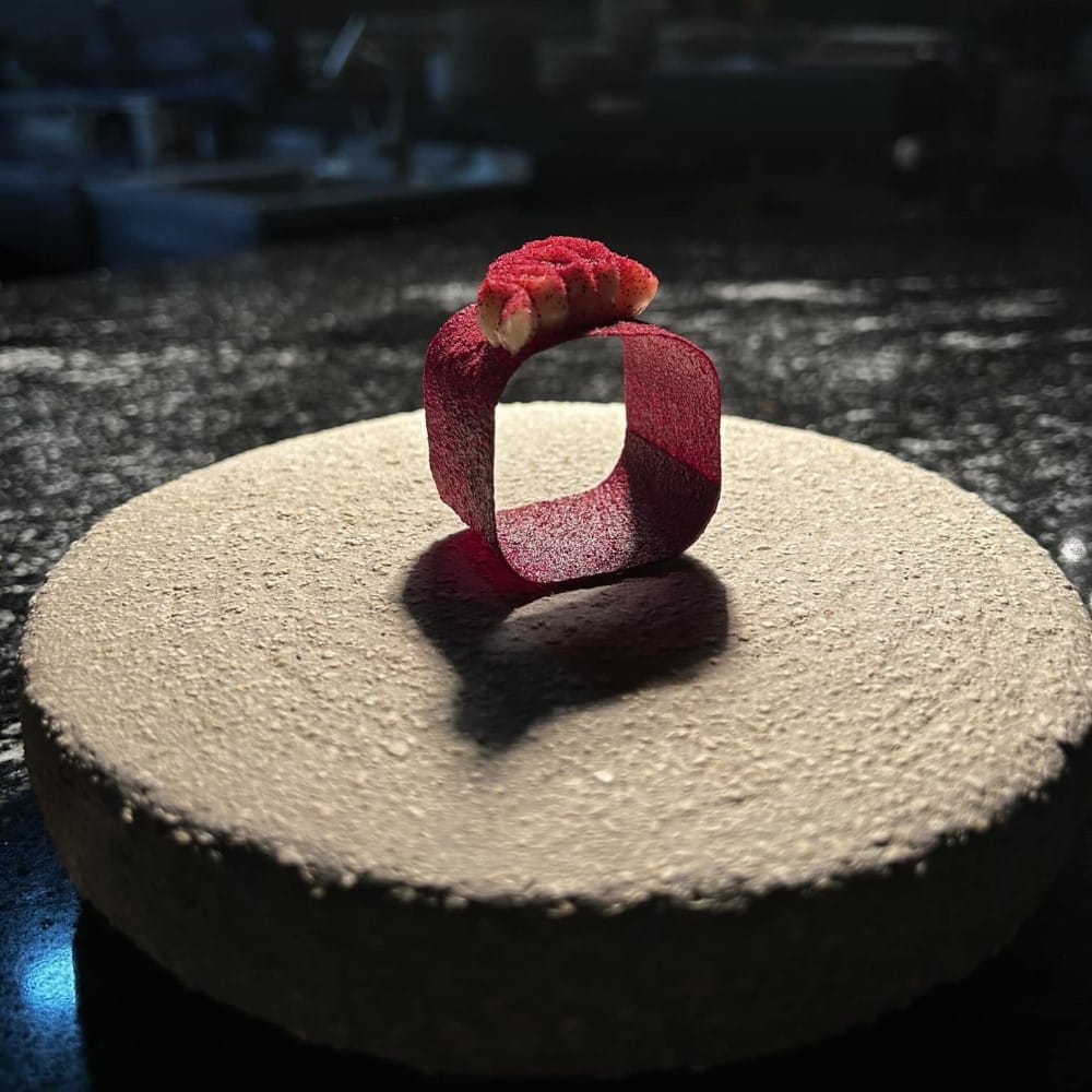 preparat de fine dining de la restaurant Grai,