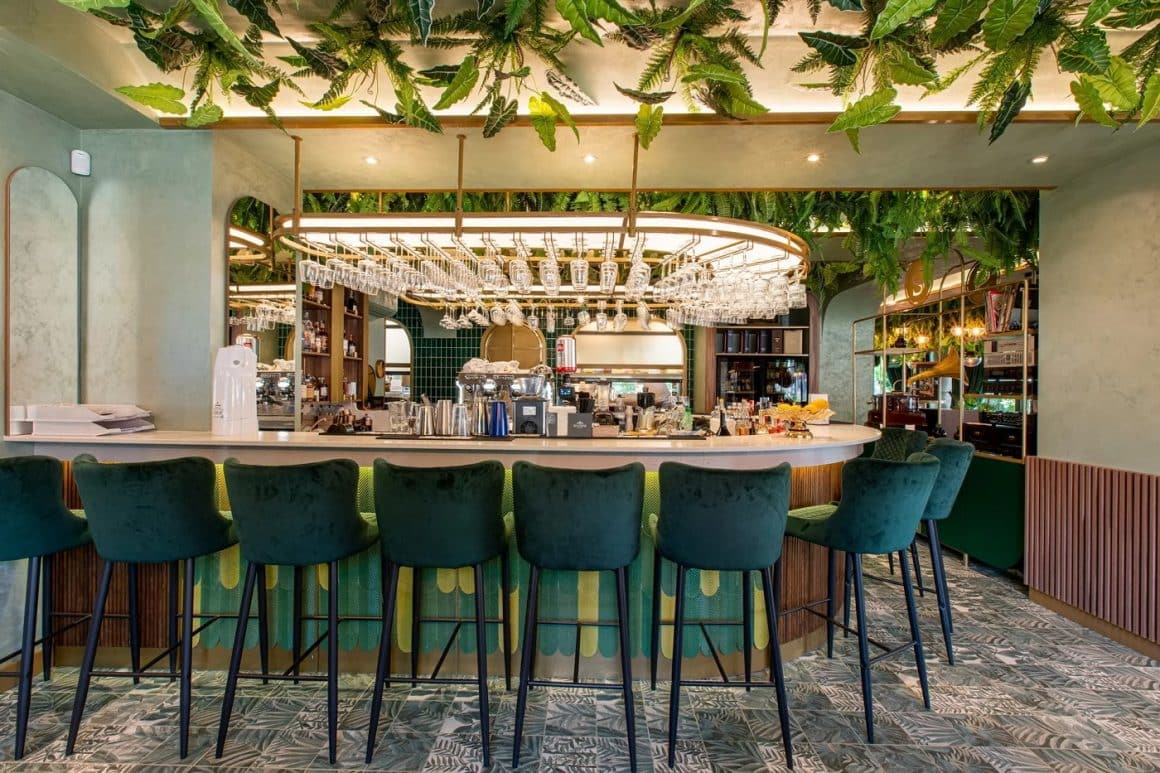 cadru din interiorul restaurantului Sciccheria