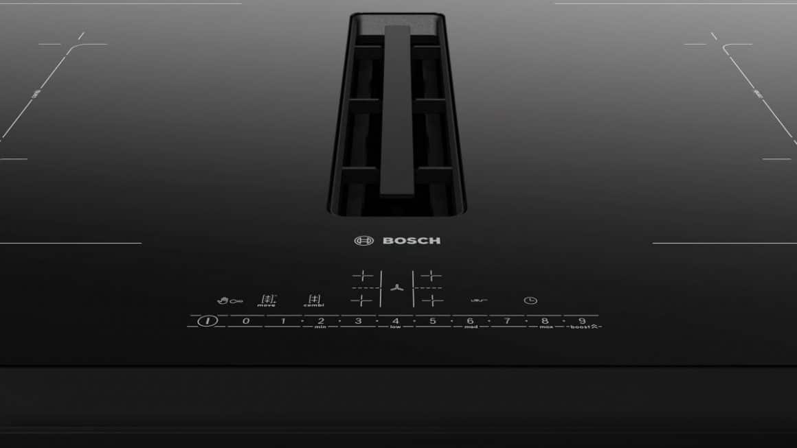 o imagine intunecata cu noua hota Bosch Seria 6 Accentline