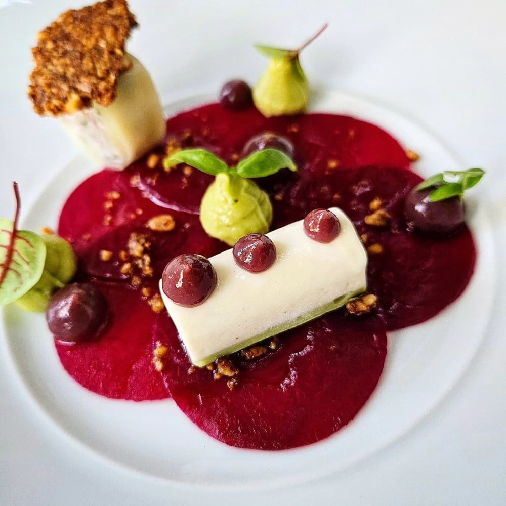 Roasted Beetroot and Celery / Avocado / Brie / Walnut / Fig - the Artist Bucuresti