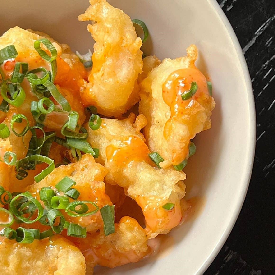 Baby shrimps, spicy mayo & green onion  la Ai Sushi Bar, restaurante japoneze București