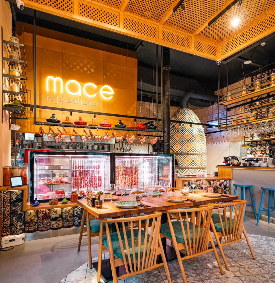 interiorul elegant de la Mace București