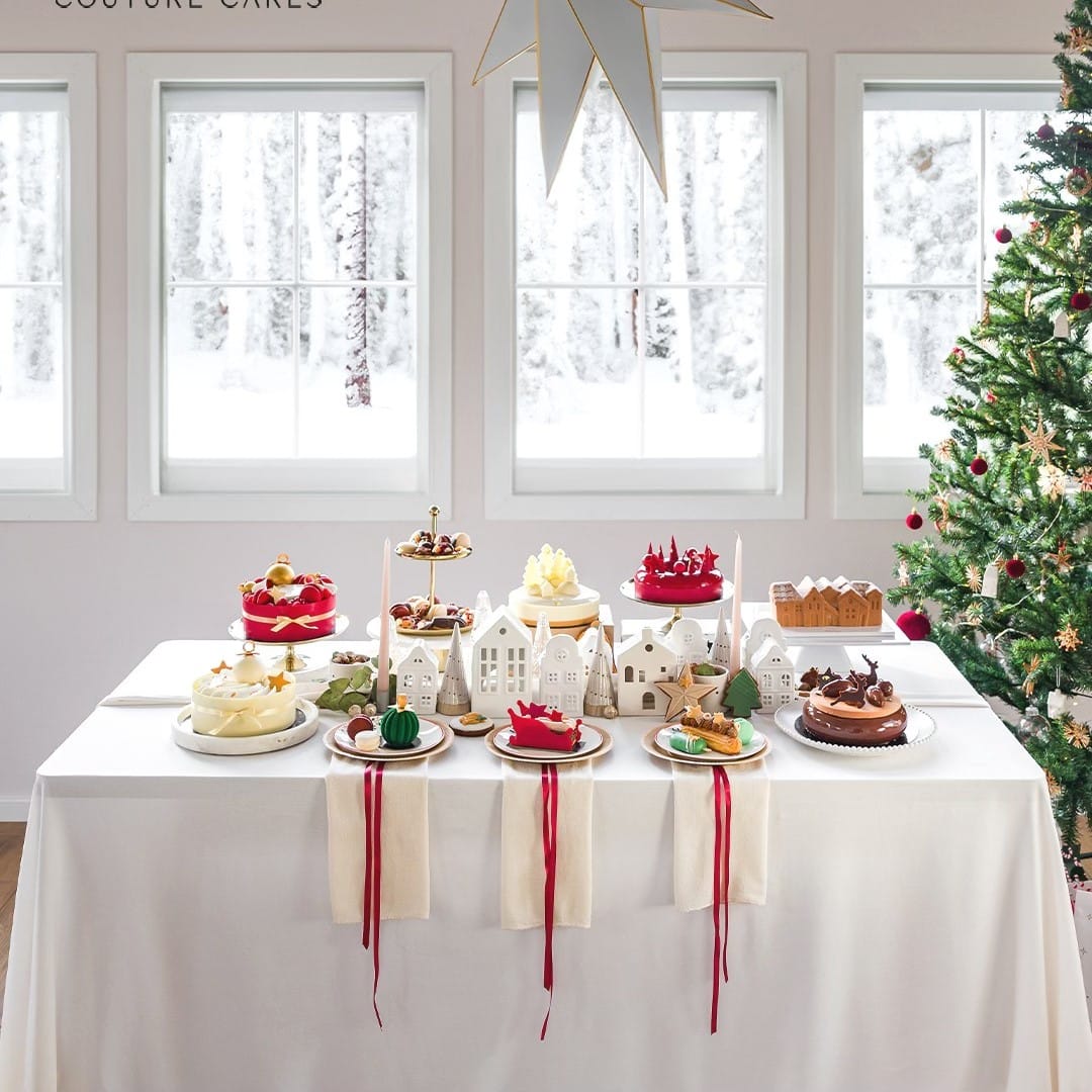 masa de craciun plina de dukciuri de la Grace Couture Cake, Nordic Lights