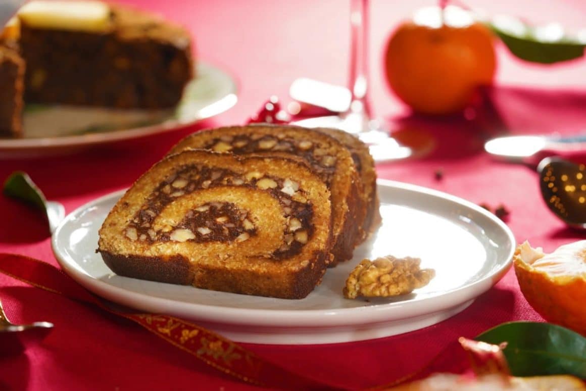 cozonac raw vegan de Crăciun de la Sara Green de unde poți da comandă masa de Crăciun