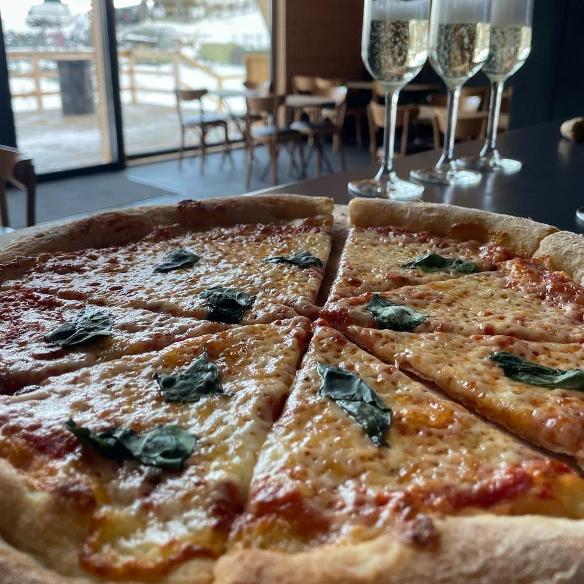 pizza de la Zero grade Păltiniș