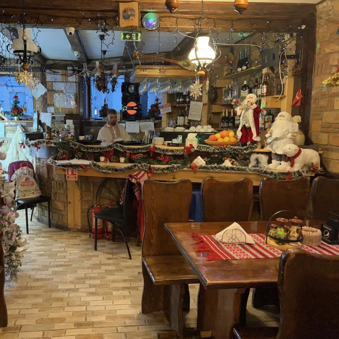 Vila Rustik. restaurante din Straja