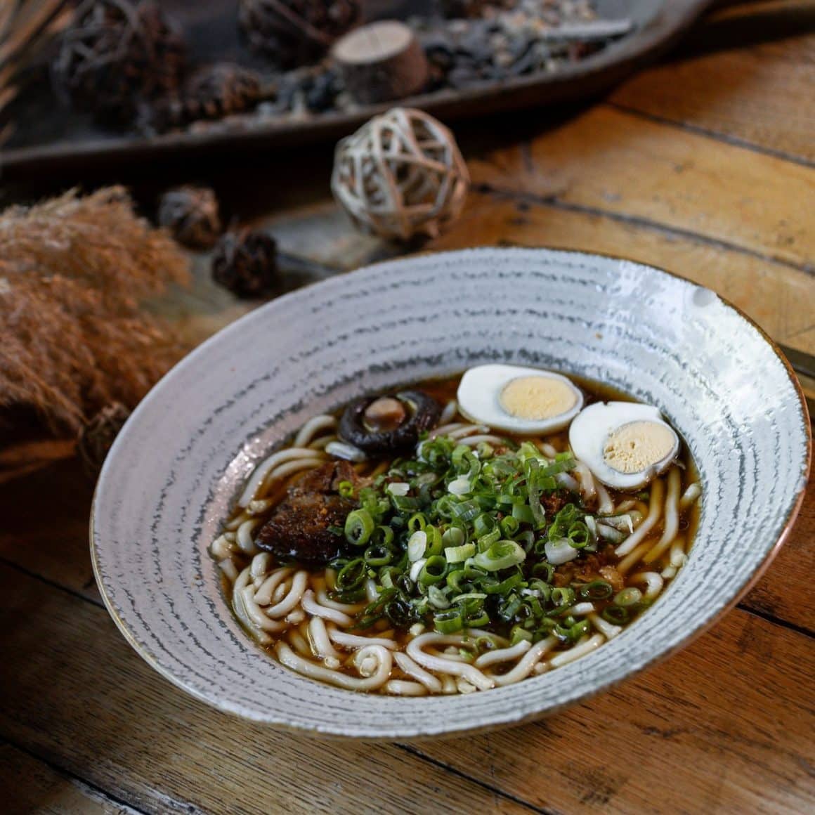 farfurie cu ramen de la restaurant Si Lounge Bucuresti