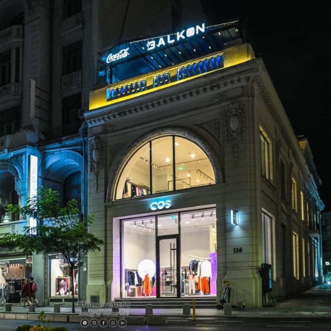 magazinul cos din Bucuresti, pe acoperisul căruia se afla restaurantul balkon Restogarden. restaurante la înălțime din București